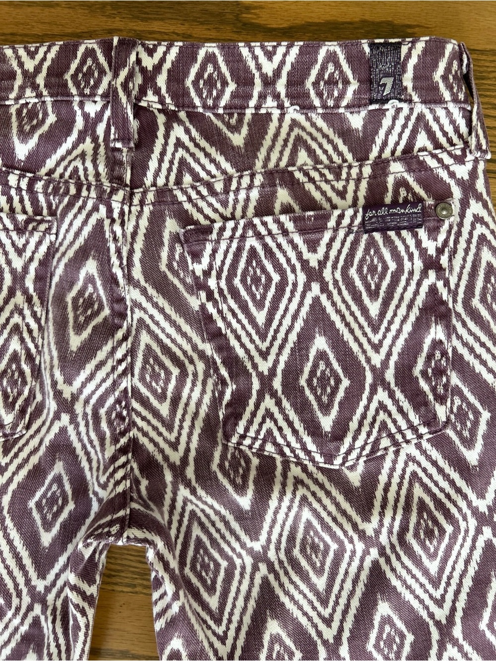7 For All Mankind Gwenevere Ikat Skinny Cropped Jeans, size 27 - Picture 8 of 11